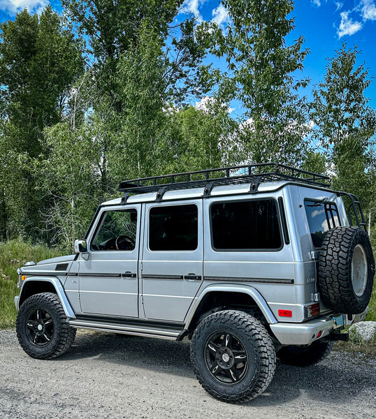 Load image into Gallery viewer, g wagon 2 inch coil lift springs gwagen springs gelandewagen lift kit g500 g55 g550 g63 amg