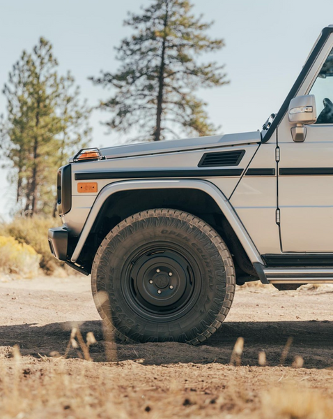 Load image into Gallery viewer, mercedes g wagen gelandewagen g wagon 17 inch wheel period correct retro vintage