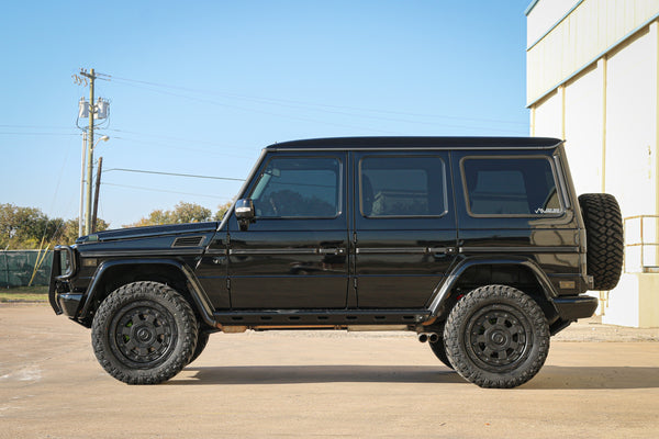Load image into Gallery viewer, g wagon 2 inch coil lift springs gwagen springs gelandewagen lift kit g500 g55 g550 g63 amg