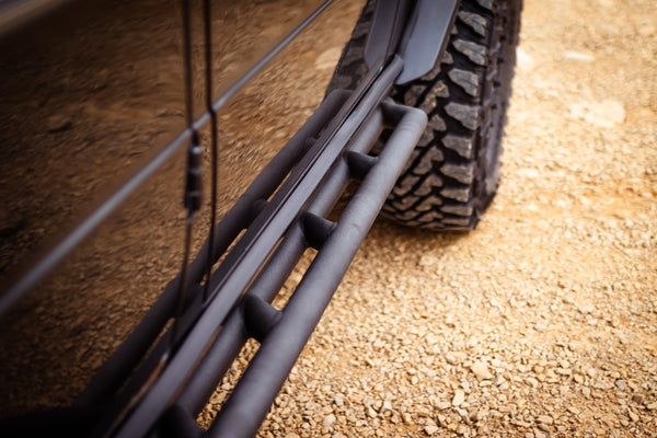 Load image into Gallery viewer, mercedes g wagon rock sliders side steps skid steps sill protection g500 g550 g55 g63 AMG Jack Wagon Overlanding