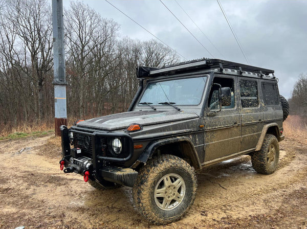 Load image into Gallery viewer, g wagon 2 inch coil lift springs gwagen springs gelandewagen lift kit g500 g55 g550 g63 amg