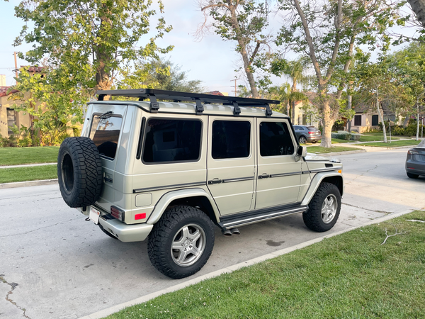 Load image into Gallery viewer, g wagon 2 inch coil lift springs gwagen springs gelandewagen lift kit g500 g55 g550 g63 amg