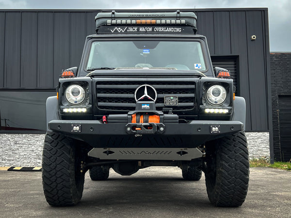 Load image into Gallery viewer, g wagon skid plate underride protection underbody protection aluminum g wagen rock slide g500 g550 g55 amg g wagen g-class gelandewagen jack wagon overlanding