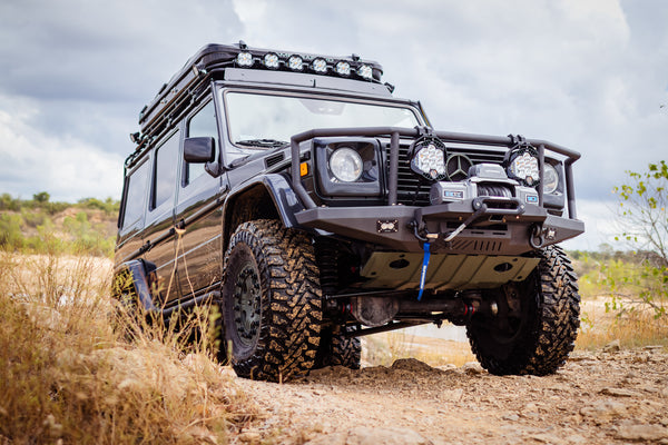 Load image into Gallery viewer, g wagon bumper mercedes tow pin front steel winch bumper g500 g550 g55amg g63 amg g wagen gwagenaccessories gelandewagen 463 w463 461 w461 460 w460