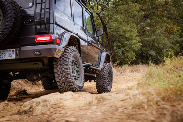 Load image into Gallery viewer, mercedes g wagon rock sliders side steps skid steps sill protection g500 g550 g55 g63 AMG Jack Wagon Overlanding