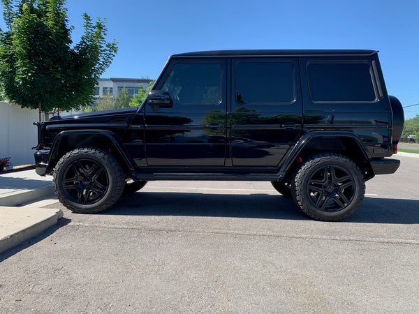 Load image into Gallery viewer, g wagon 2 inch coil lift springs gwagen springs gelandewagen lift kit g500 g55 g550 g63 amg