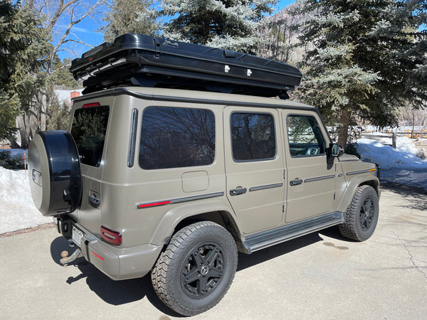 Load image into Gallery viewer, Hutchinson beadlock wheels g wagon 18 inch g wagen Rock Monster 2059 18 inch beadlock wheels Hutchinson beadlock g wagen rock monster military g wagon mercedes