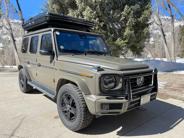 Load image into Gallery viewer, Hutchinson beadlock wheels g wagon 18 inch g wagen Rock Monster 2059 18 inch beadlock wheels Hutchinson beadlock g wagen rock monster military g wagon mercedes