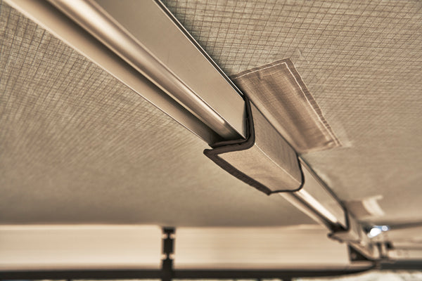 Load image into Gallery viewer, 270 degrees awning body armor 4x4 driver passenger side