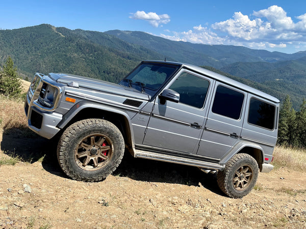 Load image into Gallery viewer, G Wagon Lift Kit ORC Eibach Springs Fox Shocks Koni Raid Shocks Old Man Emu Springs Ohlins Shocks King Shocks 2 inch lift suspension kit for Mercedes Benz G Wagon Off Road G500 lift G55 lift G550 lift G63 lift