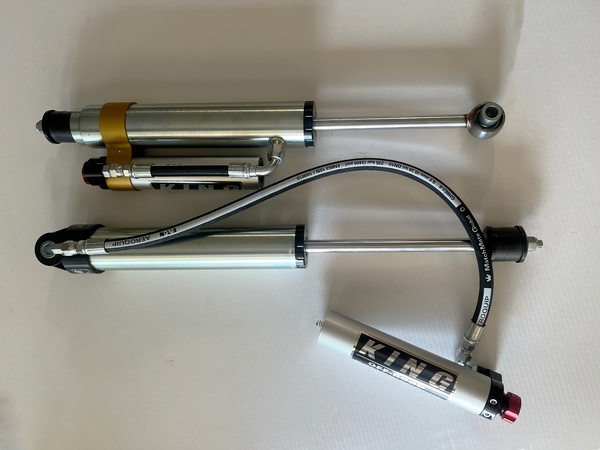 Load image into Gallery viewer, king shocks g wagon lift kit g550 g55 g500 g63