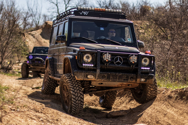 Load image into Gallery viewer, g wagen long travel articulation flex droop 4 inch lift kit 100mm lift Mercedes G Wagon G Wagen Gelandewagen Jack Wagon Overlanding Suspension Mercedes Benz w463 w461 w460 G500 G550 G55 G63 AMG portals down travel
