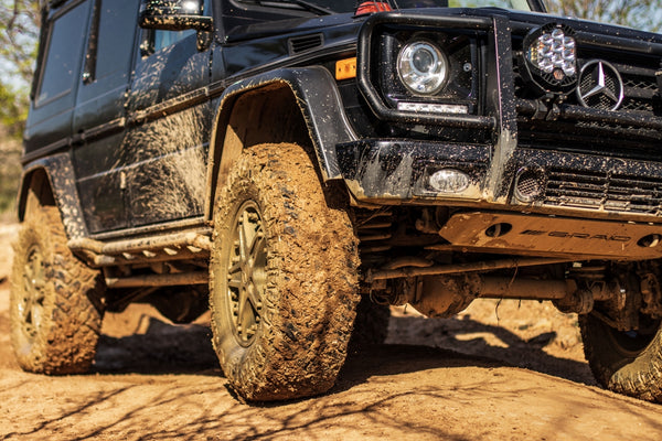 Load image into Gallery viewer, mercedes g wagon rock sliders side steps skid steps sill protection g500 g550 g55 g63 AMG Jack Wagon Overlanding