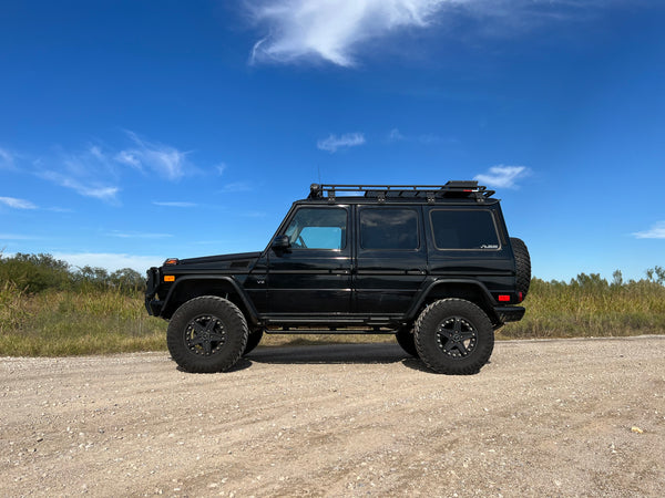Load image into Gallery viewer, mercedes g wagon rock sliders side steps skid steps sill protection g500 g550 g55 g63 AMG Jack Wagon Overlanding