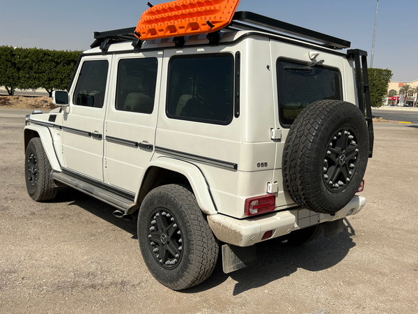 Load image into Gallery viewer, Hutchinson beadlock wheels g wagon 18 inch g wagen Rock Monster 2059 18 inch beadlock wheels Hutchinson beadlock g wagen rock monster military g wagon mercedes
