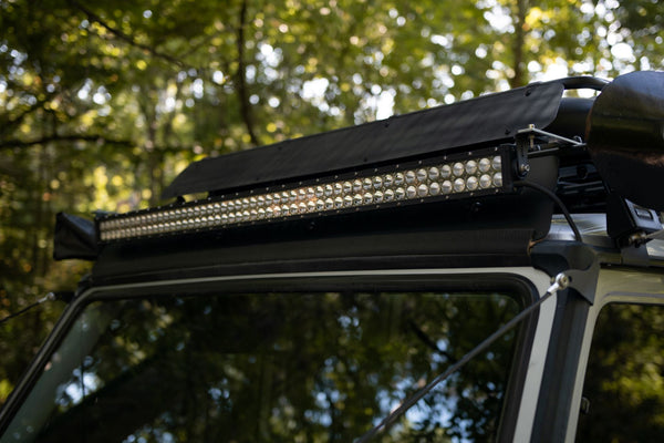 Load image into Gallery viewer, g wagon wind deflector wind fairing front runner wind noise roof rack