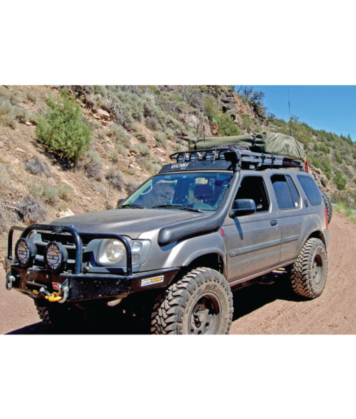 Load image into Gallery viewer, Nissan XTerra baja off road offroad roof rack gobiracks gobirack gobi stealth ranger light bar multi light setup wind deflector