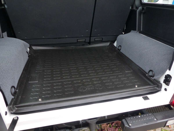 Load image into Gallery viewer, mercedes g wagon floor mats floor liners g500 g55 g550 g63 amg
