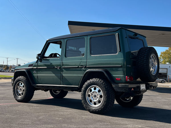 Load image into Gallery viewer, g wagon 2 inch coil lift springs gwagen springs gelandewagen lift kit g500 g55 g550 g63 amg
