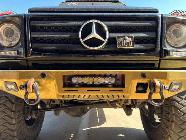 Load image into Gallery viewer, g wagon front steel detachable winch bumper mercedes tow pin baja designs lights superwinch sx10sr g500 g550 g55amg baja designs 10inch s8 light bar
