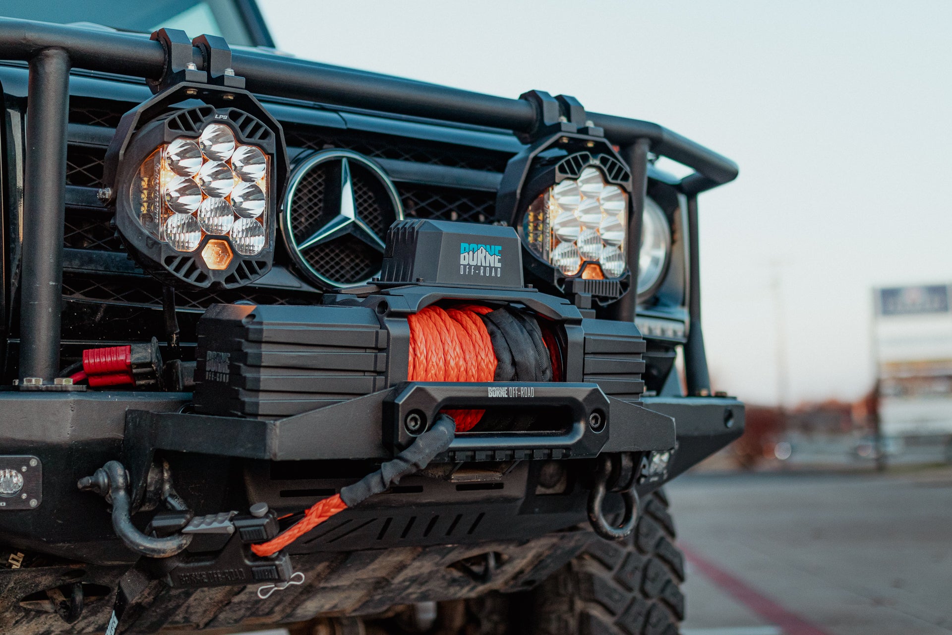 jack_wagon_overlanding_orange_