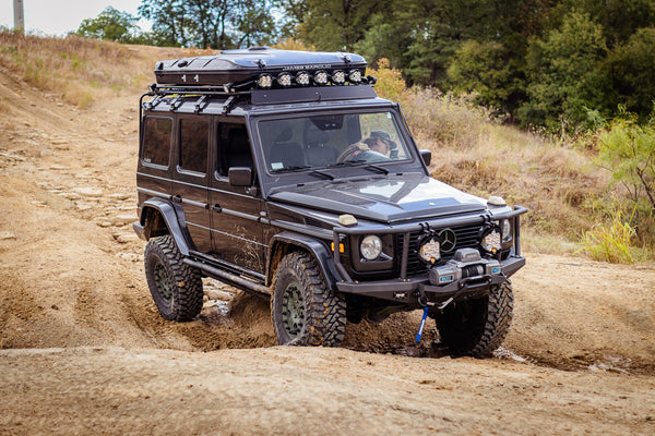 Load image into Gallery viewer, g wagen long travel articulation flex droop 4 inch lift kit 100mm lift Mercedes G Wagon G Wagen Gelandewagen Jack Wagon Overlanding Suspension Mercedes Benz w463 w461 w460 G500 G550 G55 G63 AMG portals down travel
