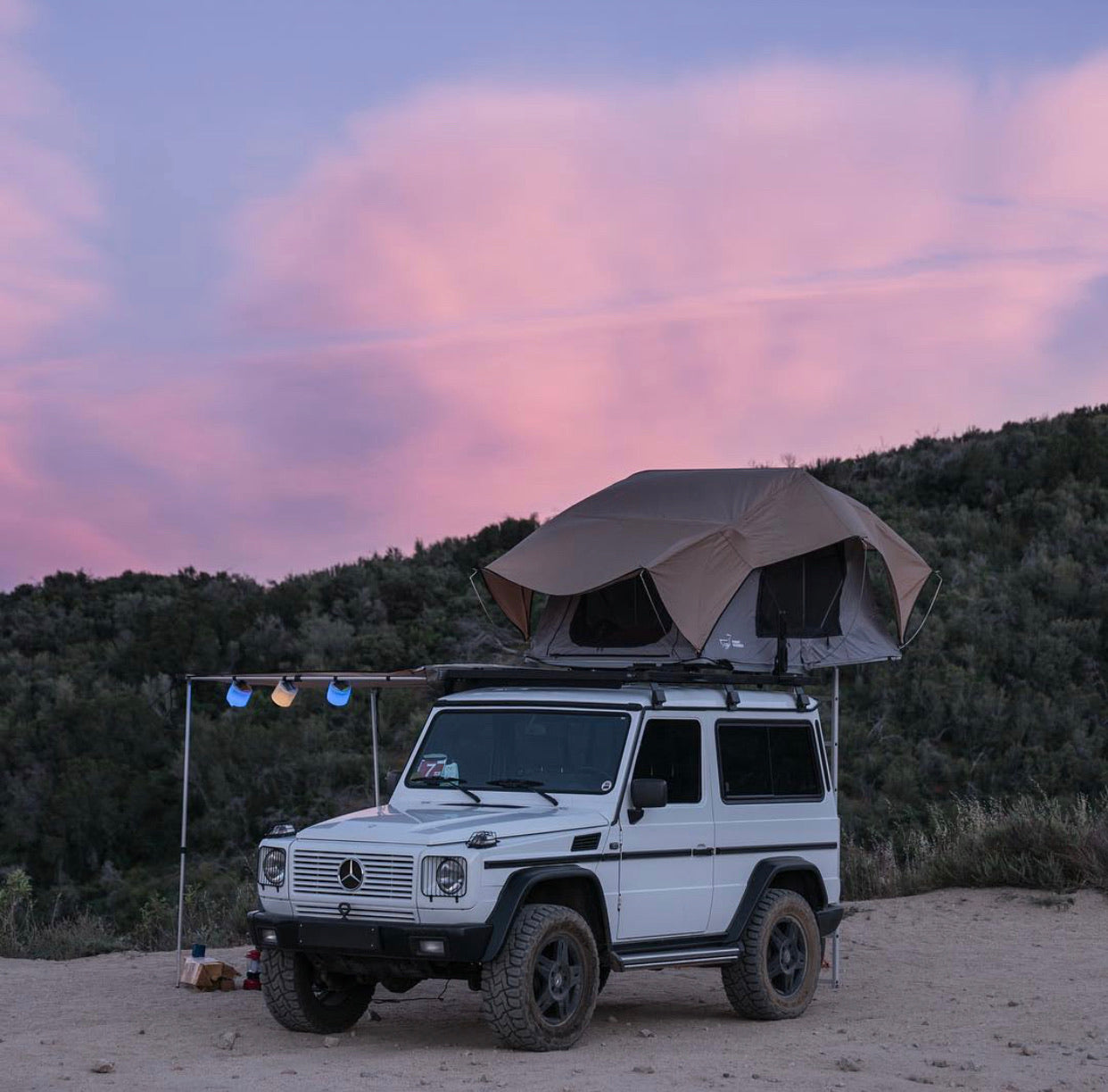 g wagon roof top tent Front Runner Slimline II Mercedes Benz Rack (for W460/461/463 models -2018) Tarps & Zeltplanen: Schutz Category:Fahrräder_21 kg it is ideal for Configuration:Miche 1.0