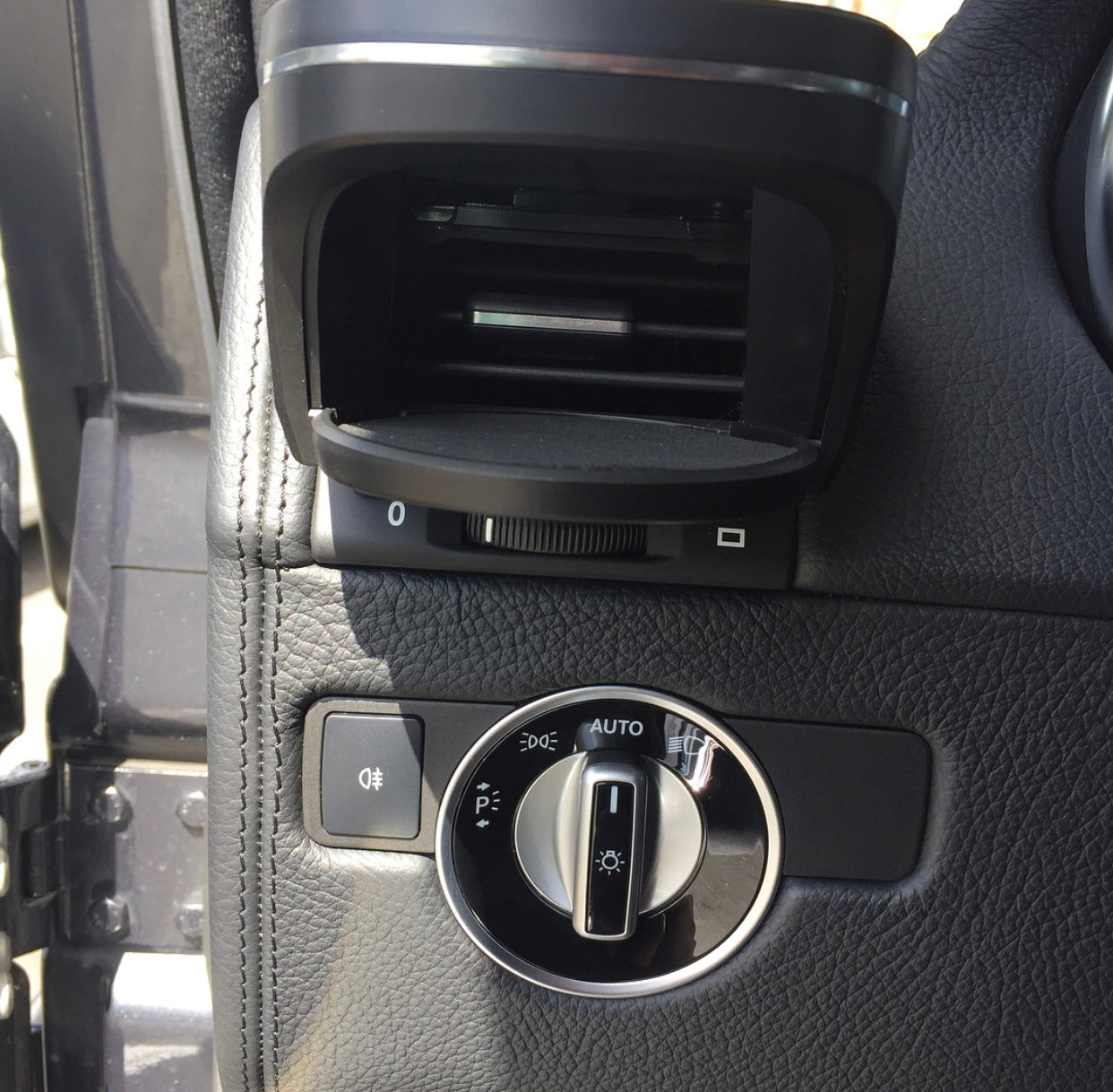 463 Industries Air Vent Cup Holder for Mercedes G Wagon – Jack 