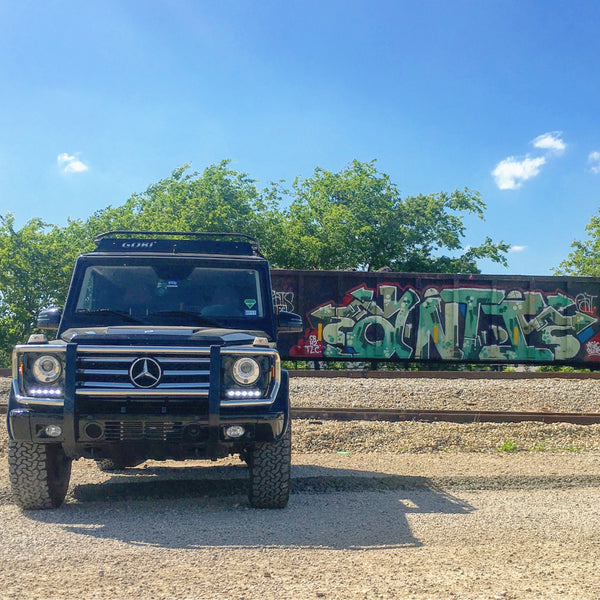 Load image into Gallery viewer, mercedes benz g wagon gobi roof rack with ladder and wind deflector no light bar by graffiti
