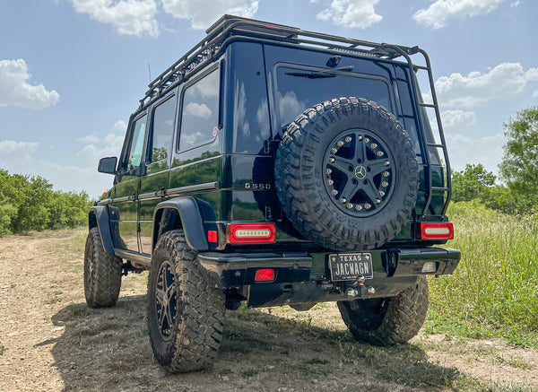 Load image into Gallery viewer, mercedes g wagon amg style fender flares wider fender flares g500 g55 g550 g63 AMG
